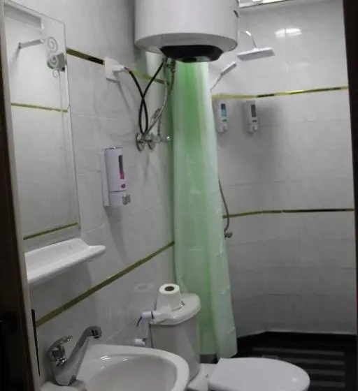 اتاق لوکس با تخت بزرگ, Abdeen Cairo Hostel