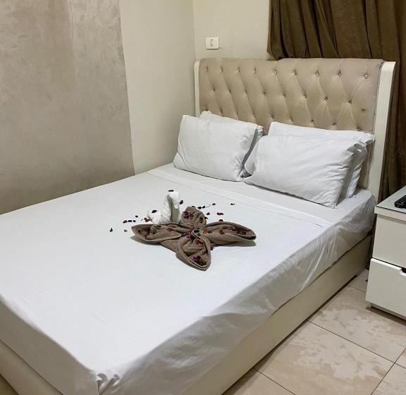 اتاق راحتی سه تخته, Abdeen Cairo Hostel