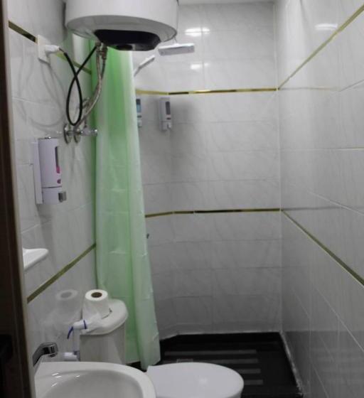 اتاق راحتی سه تخته, Abdeen Cairo Hostel