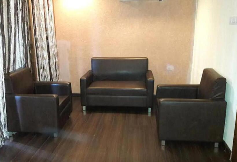 Люкс, Fabhotel Raj Residency Ii