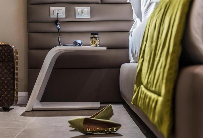اتاق استاندارد یک نفره, Matilde Lifestyle
