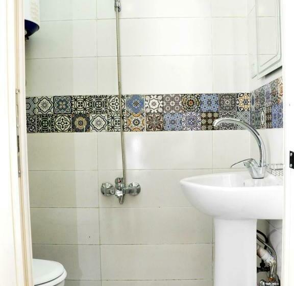 غرفة قياسية فردية, New Panorama Palace