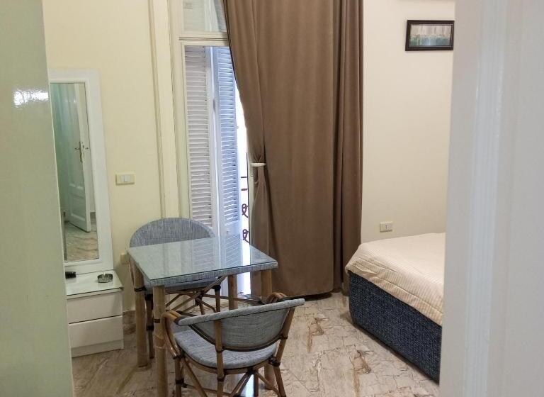 غرفة ديلوكس, New Panorama Palace