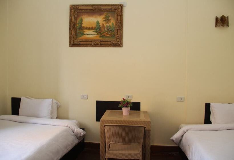 غرفة قياسية, New Panorama Palace