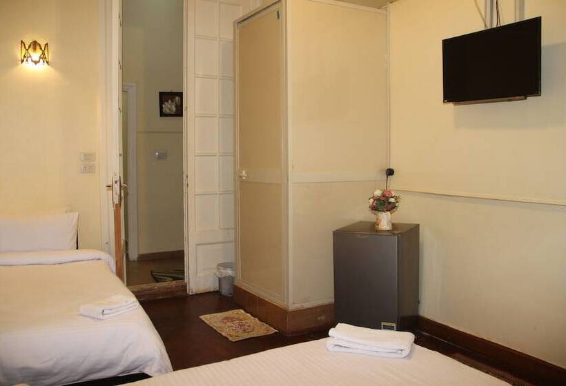 غرفة ديلوكس, New Panorama Palace