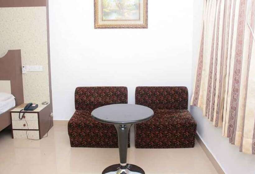 Номер Deluxe, Park Inn Beach Resort