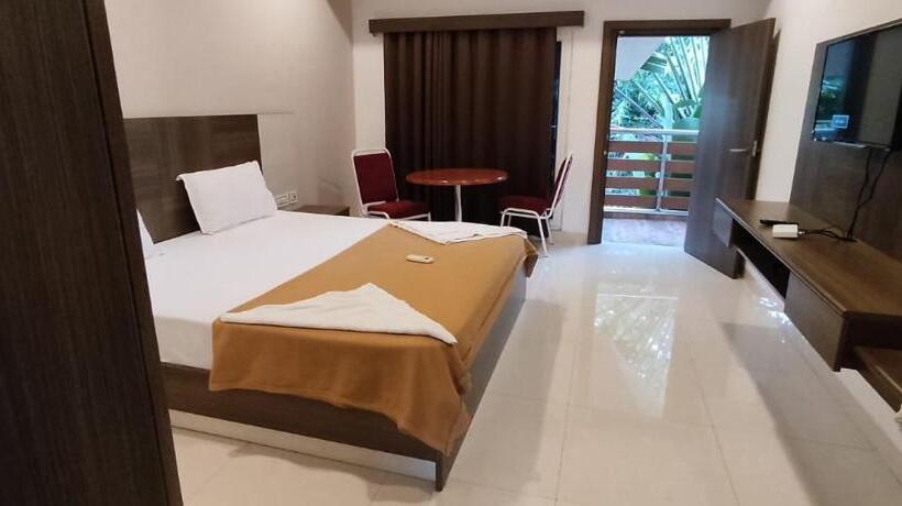 اتاق لوکس, Park Inn Beach Resort