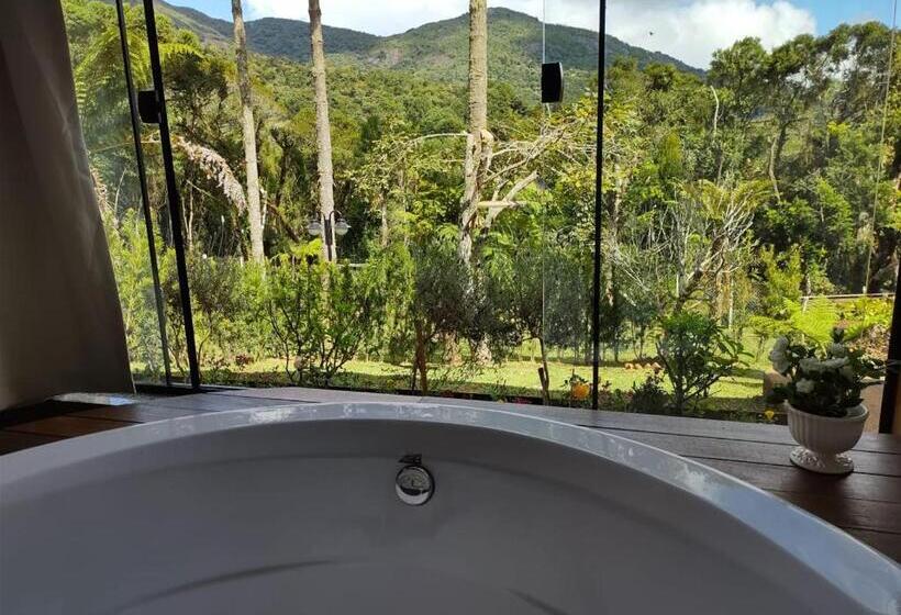 デラックススイート, Pousada Villa Do Luar