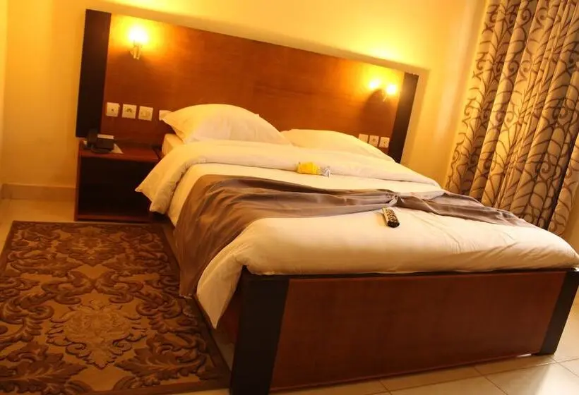 اتاق خانوادگی, Résidence Jully
