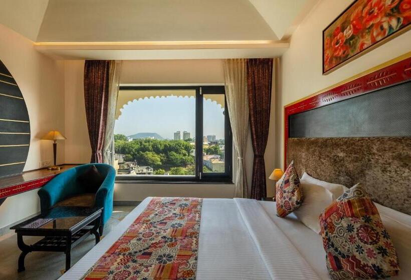 Quarto Premium, Sterling Balicha Udaipur