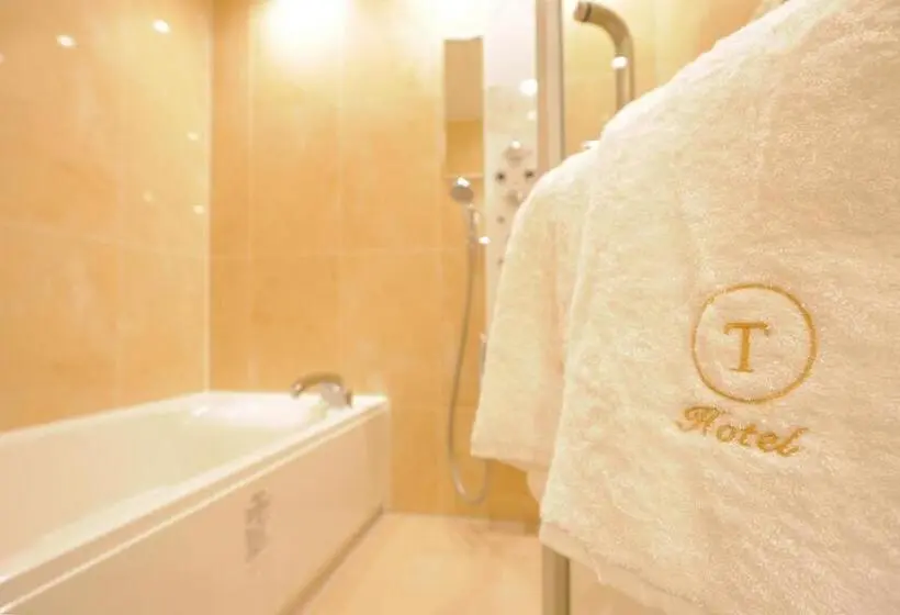 سوئیت با وان آب گرم, T Hotel Ryuoo