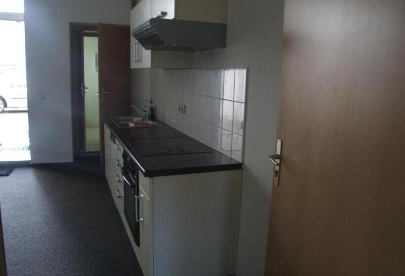 غرفة قياسية ثلاثية حمام مشترك, Hostel Vorharz Aschersleben