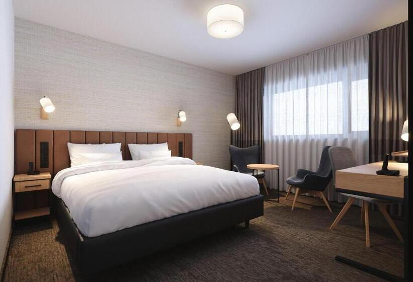 اتاق کلاسیک با تخت دونفره, Four Points By Sheraton Warsaw Mokotow