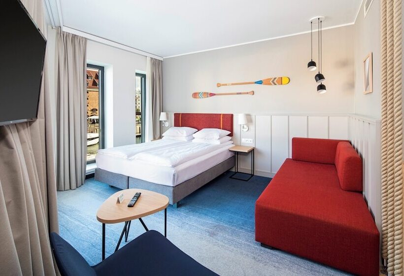 غرفة بريميوم مطلة على النهر, Holiday Inn Gdansk   City Centre, An Ihg