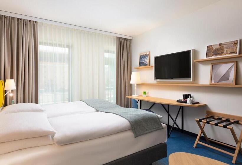 غرفة بريميوم مطلة على النهر, Holiday Inn Gdansk   City Centre, An Ihg