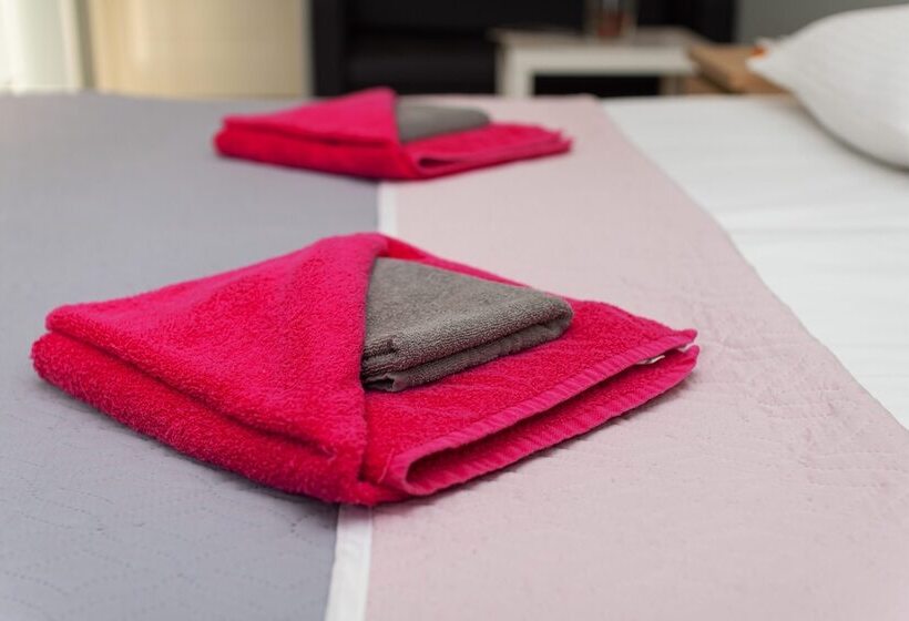 اتاق استاندارد, Star Home Hostel