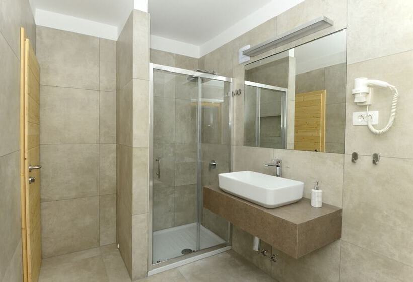 חדר סופריור, Vila Alpina