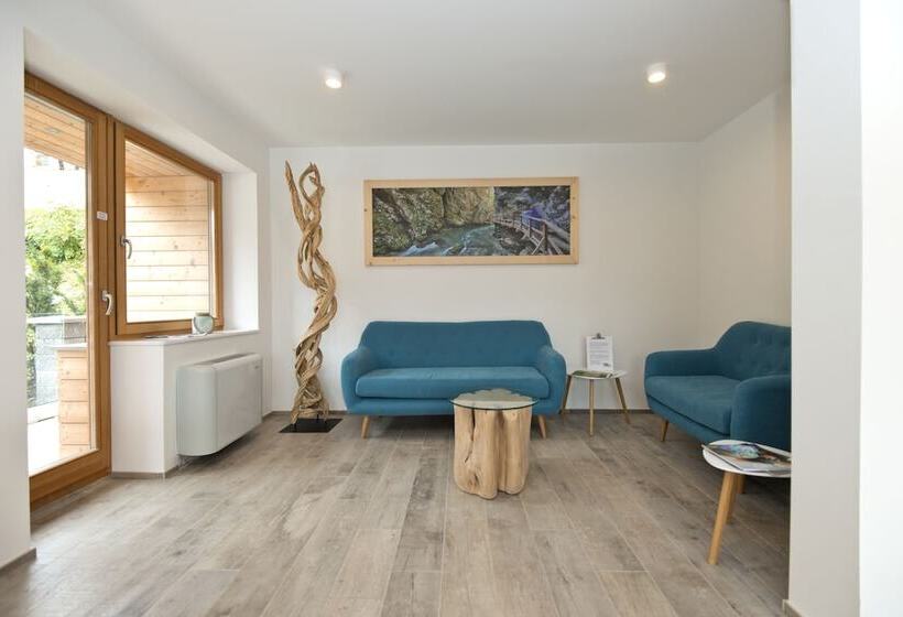 חדר אקונומי, Vila Alpina