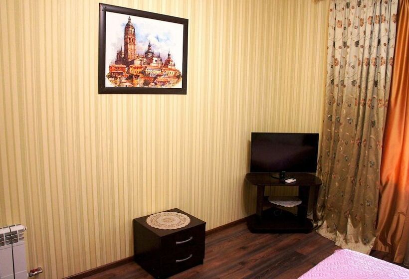 컴포트 트리플 룸, Baden Baden