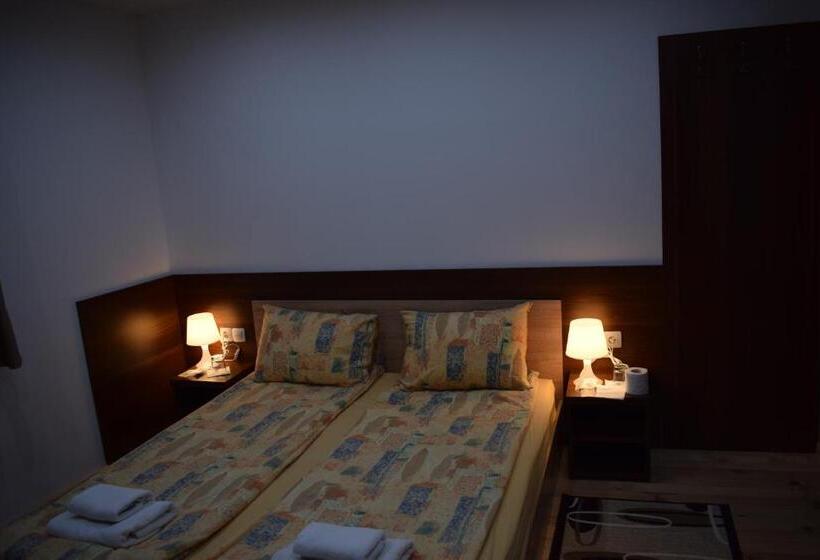 דירה בת חדר שינה 1 עם נוף, Mamin Kolio