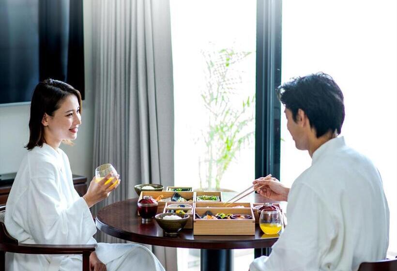 プレミアムルーム, Okinawa Exes Naha