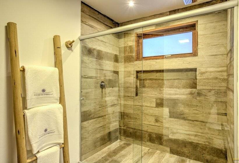 デラックススイート, Pousada A Casa De Gabriella