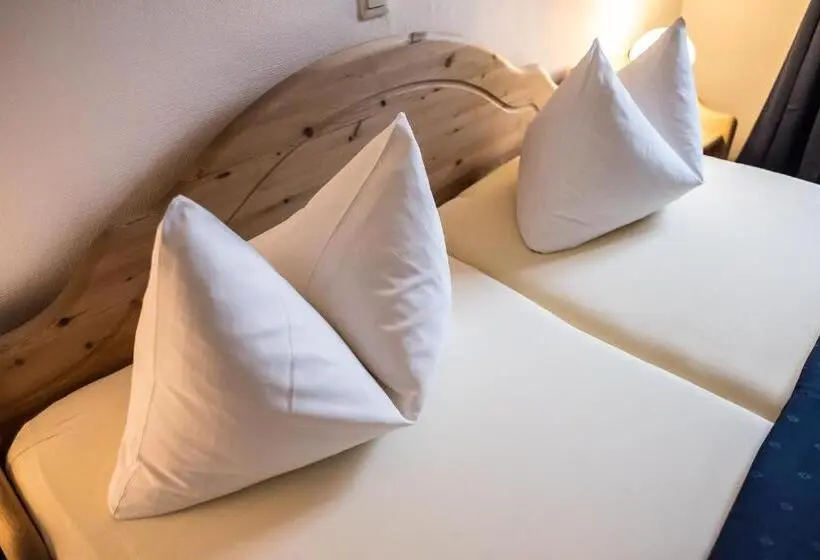 スタンダードルーム, Marktplatzhotel Restaurant Tafelspitz
