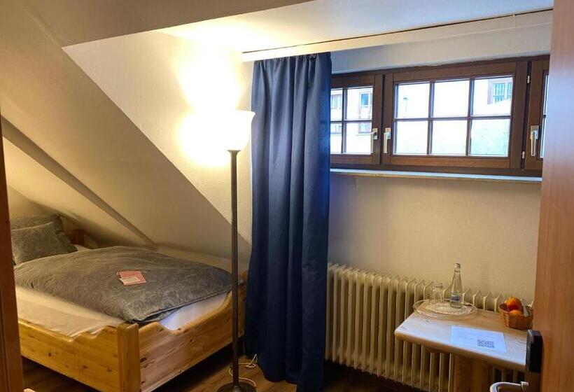 Номер Economy Индивидуальный, Marktplatzhotel Restaurant Tafelspitz