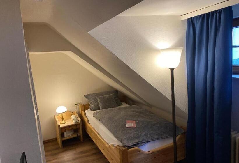 Номер Economy Индивидуальный, Marktplatzhotel Restaurant Tafelspitz