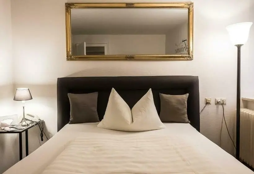 スタンダードシングルルーム, Marktplatzhotel Restaurant Tafelspitz