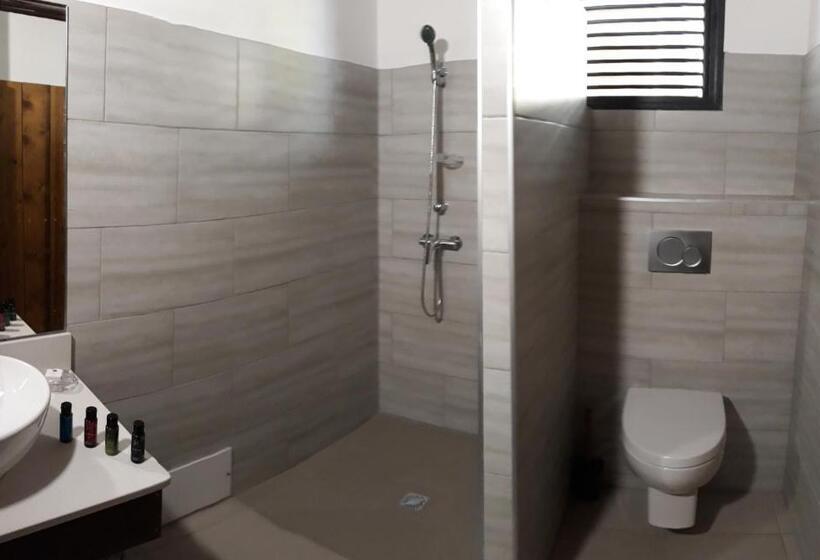 آپارتمان 1 خوابه با بالکن, Villa Clémence