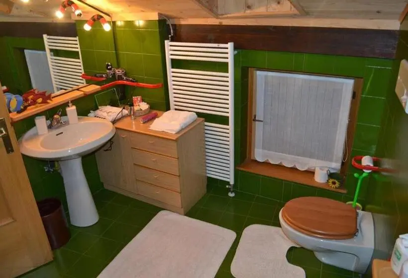 スタンダードルーム, B&b La Tana Dell Orso   Die Bärenhöhle