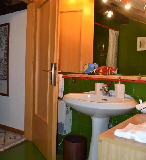 スタンダードルーム, B&b La Tana Dell Orso   Die Bärenhöhle