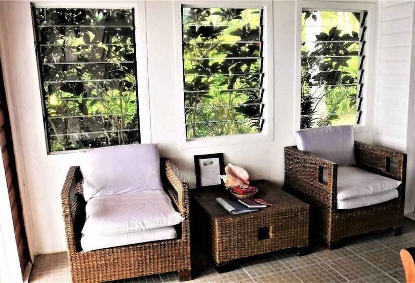 سوئیت خانواده 2 خوابه, Makaira Resort