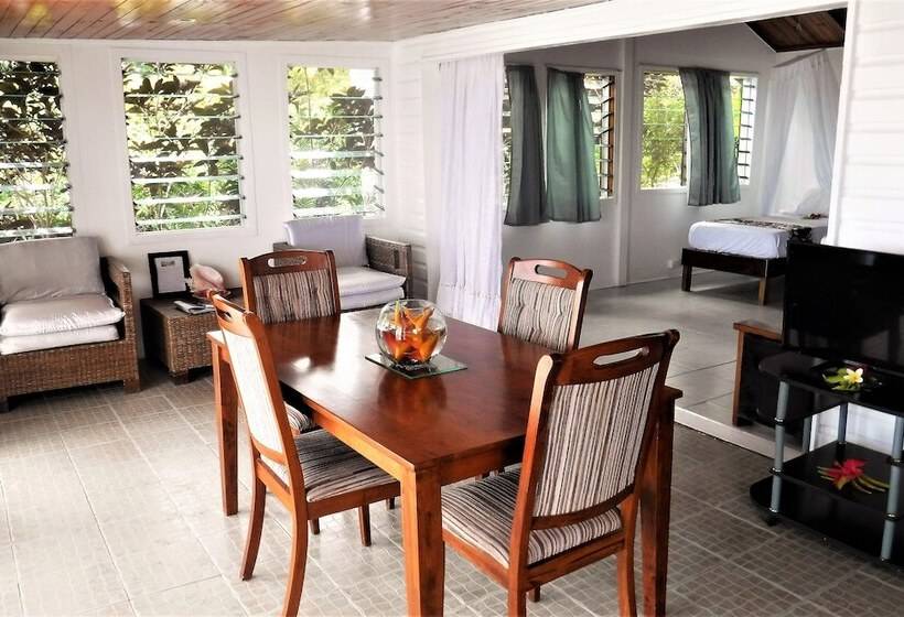 سوئیت خانواده 2 خوابه, Makaira Resort