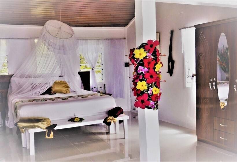 خانه 1 خوابه, Makaira Resort