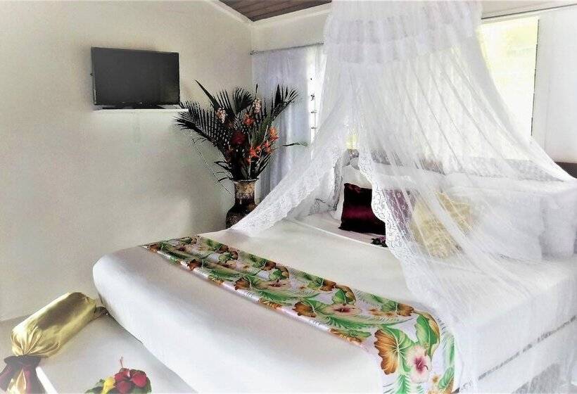 خانه 1 خوابه, Makaira Resort