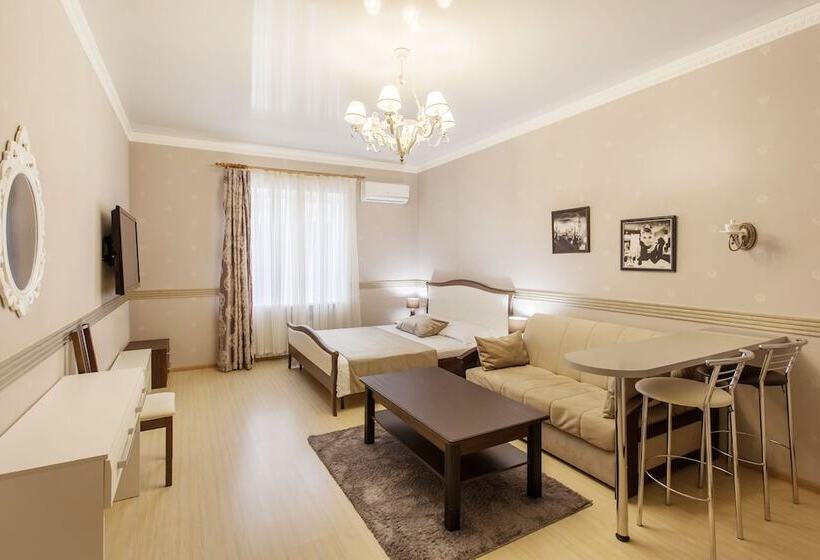 استودیوی استاندارد, Deja Vu Apart