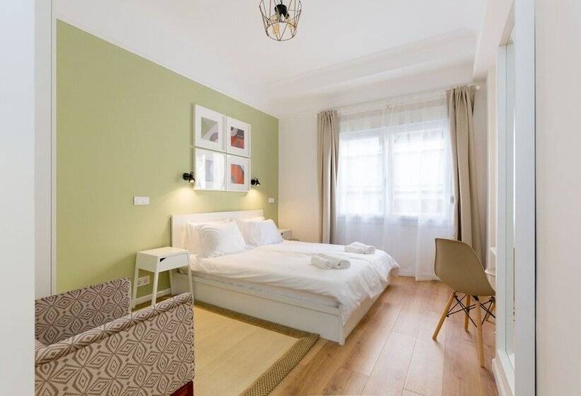 １ベッドルームのスーペリアアパートメント, Dinostratus House