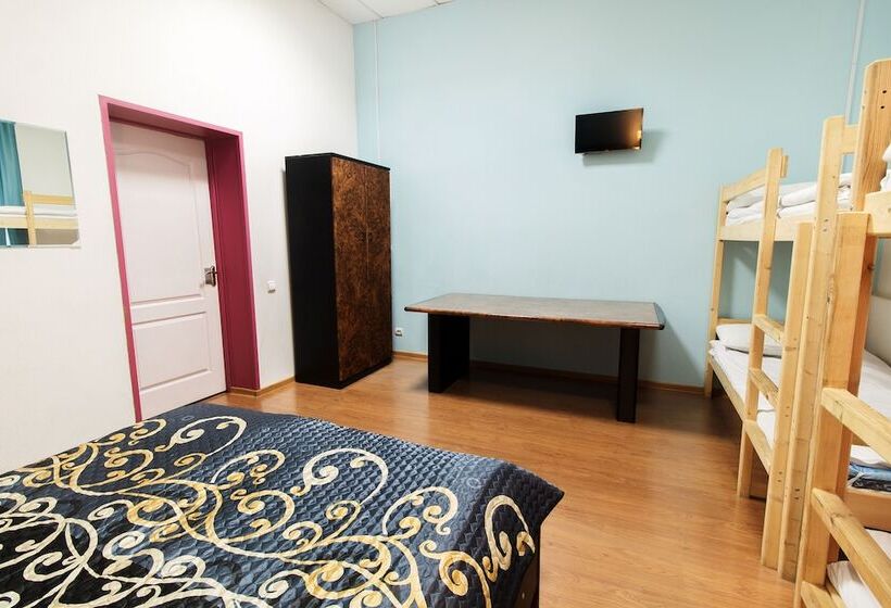 Семейный Номер, Katharina   Hostel