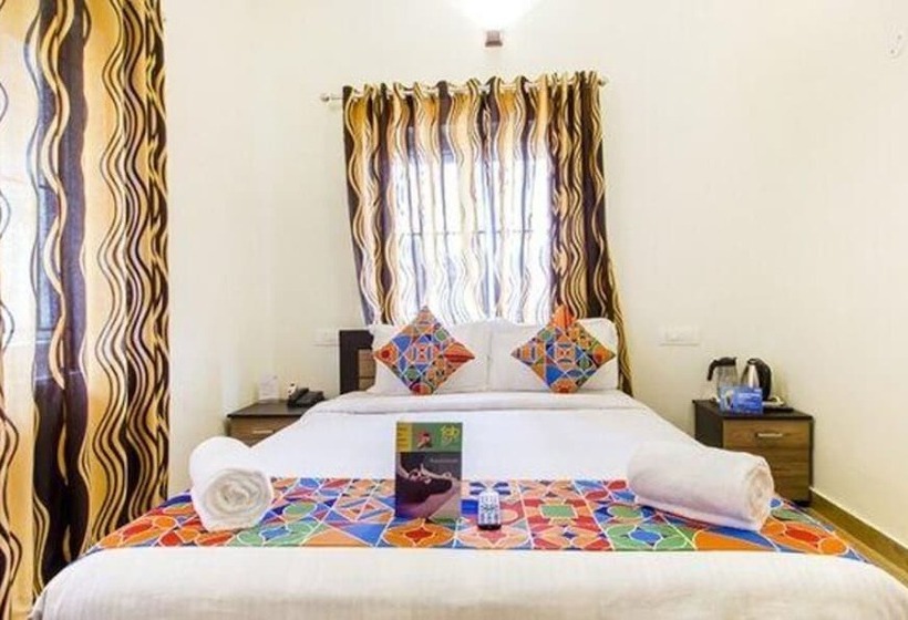 חדר דלוקס, Fabexpress Grand Castle Hill Resorts   Ooty Lake   800m