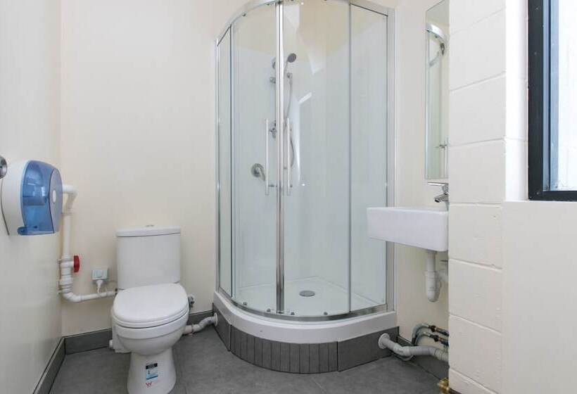 חדר דלוקס, Hobson Lodge