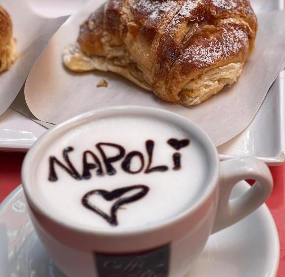 اتاق لوکس با بالکن, Bruno's Historic Home