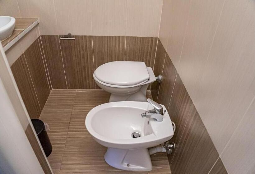 اتاق استاندارد, Bruno's Historic Home