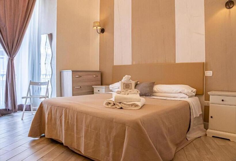 اتاق لوکس با بالکن, Bruno's Historic Home