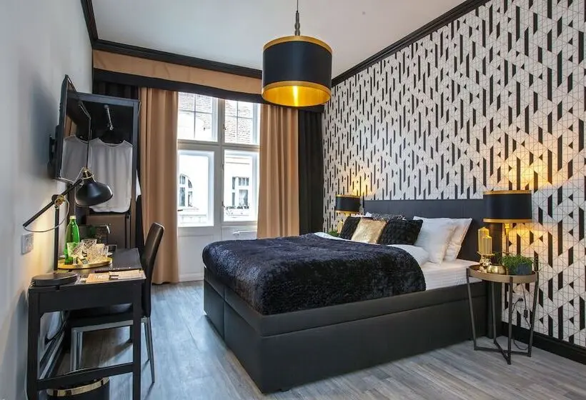 اتاق استاندارد, Golden Prague Rooms