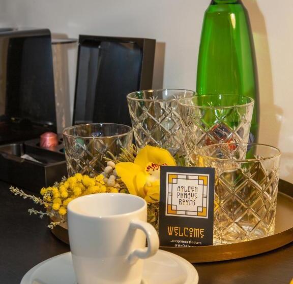 اتاق استاندارد با بالکن, Golden Prague Rooms