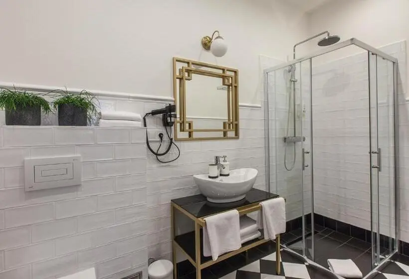 اتاق لوکس خانوادگی, Golden Prague Rooms