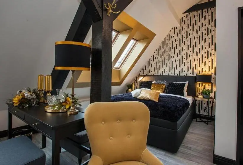 اتاق سوپریور خانوادگی, Golden Prague Rooms