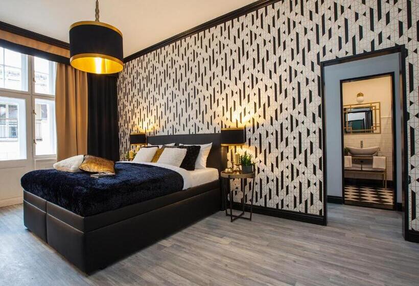 اتاق سوپریور خانوادگی, Golden Prague Rooms